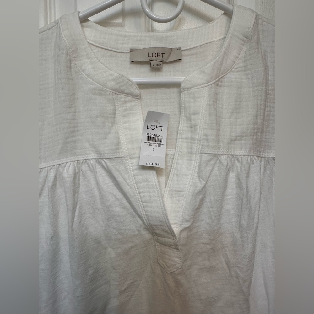 NWT Loft white vneck sleeveless cotton blouse - Picture 6 of 6